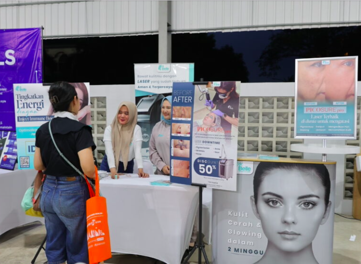 dr. Belle Aesthetic Clinic Bongkar Rahasia Glowing di Padel Hallowen Tournament 2025