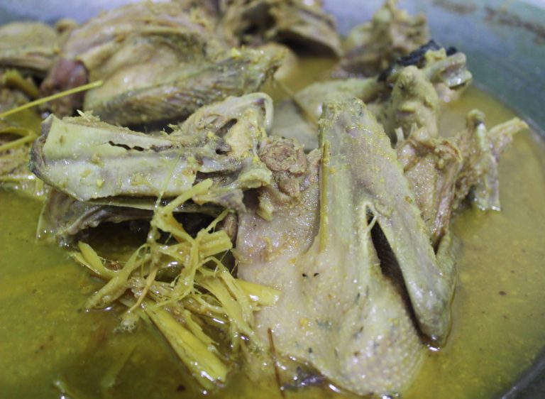 Trik Bikin Daging Bebek Empuk dan Bebas Amis